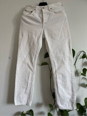 Levi's White 501 Branded Denim Label Detail